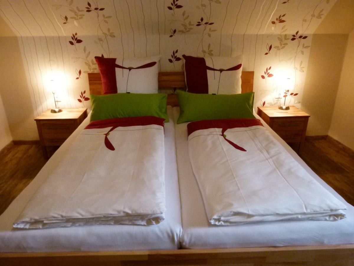 Gaestehaus Spatzennest Maikammer Esterno foto