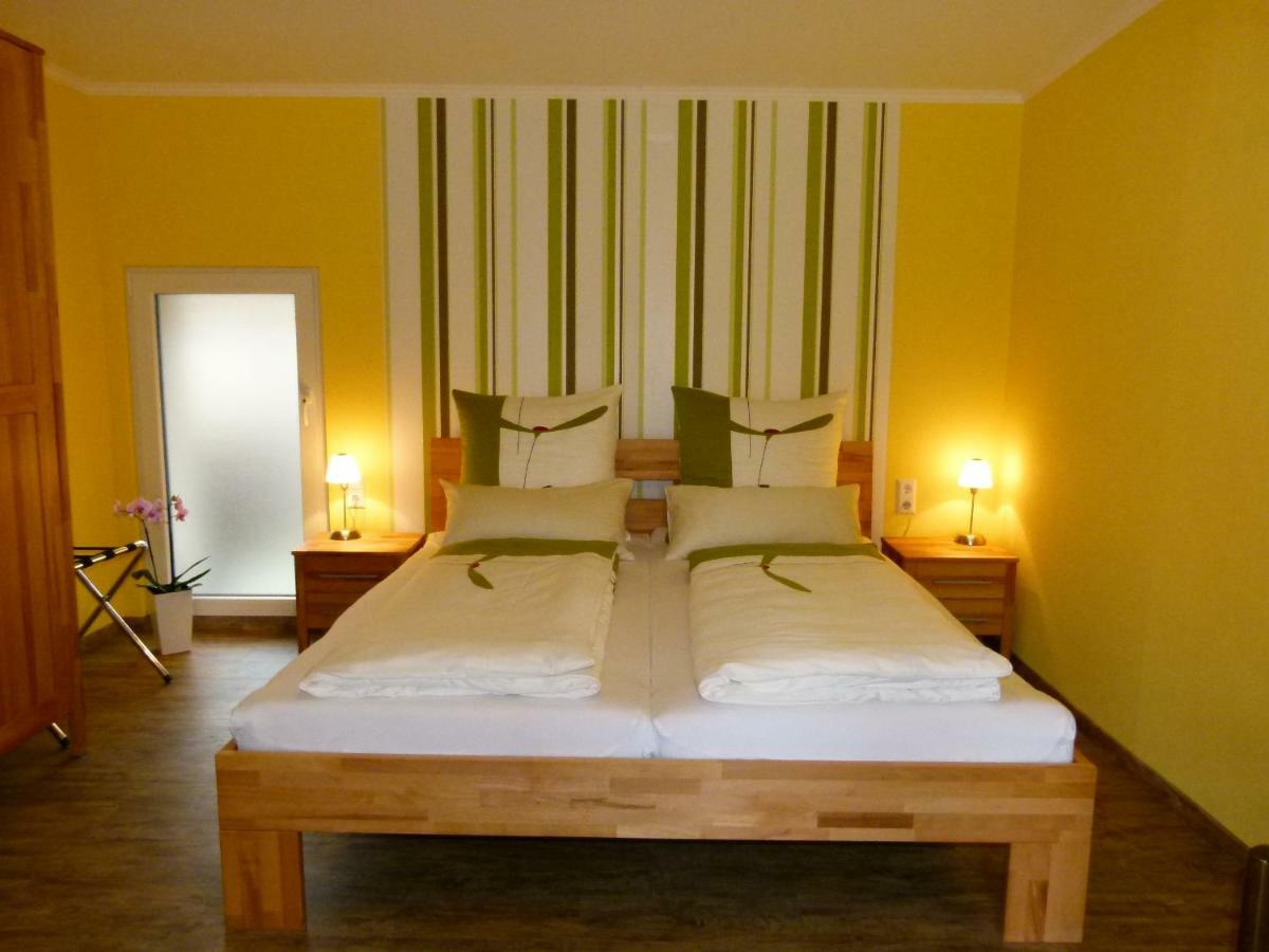 Gaestehaus Spatzennest Maikammer Esterno foto