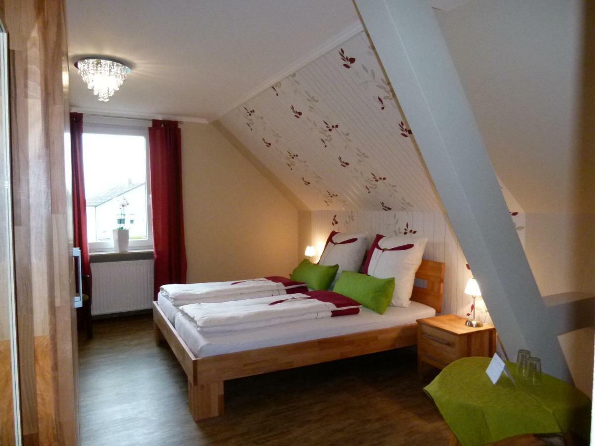 Gaestehaus Spatzennest Maikammer Esterno foto